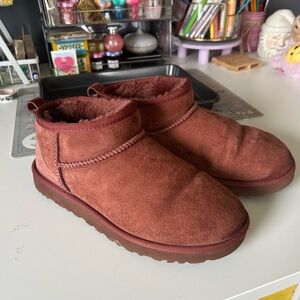 UGG classic ultra mini
